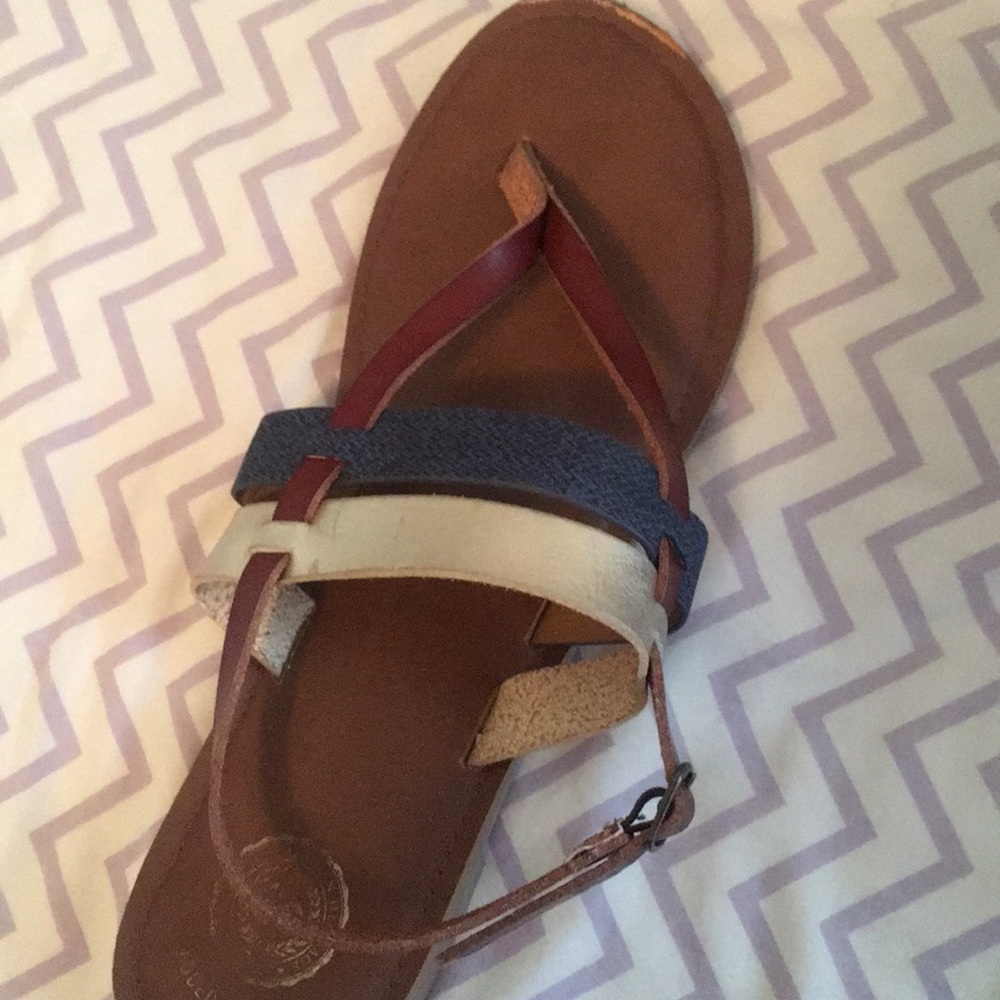 Sandals - Picture 2 of 3